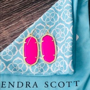 Kendra Scott Elle earrings in magenta
